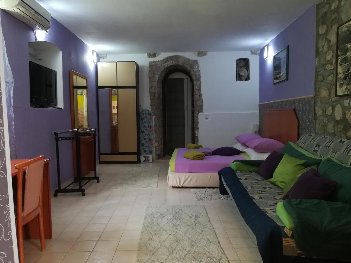 Apartments Hana Makarska Eksteriør billede